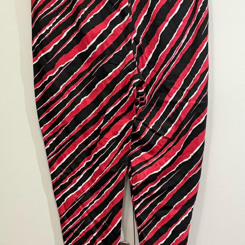 City Streets Red and Black Striped Apparel - Picture 4 of 5